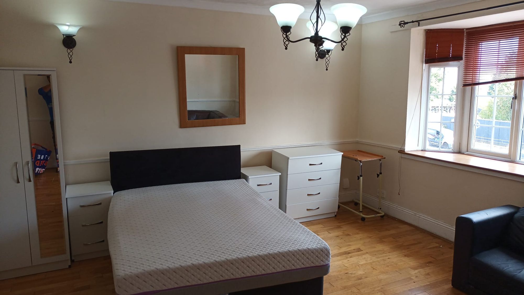 Room Station Road in Birmingham