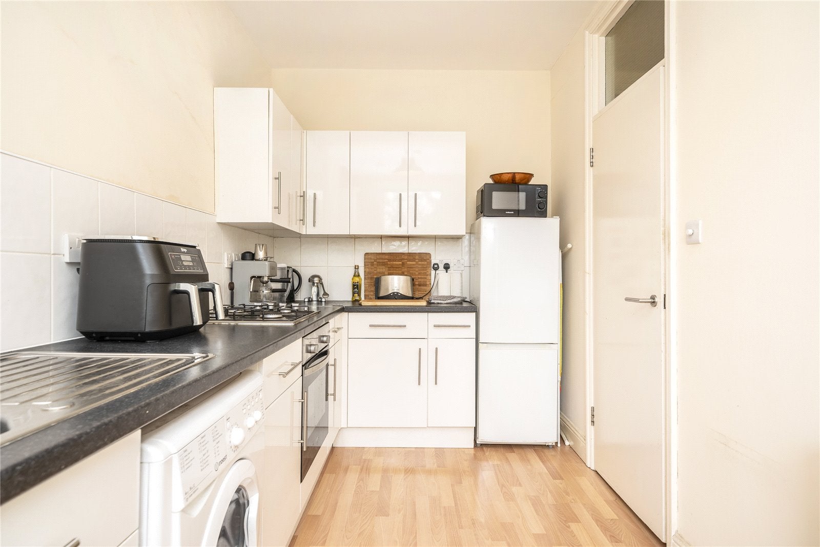 Flat Amhurst Park in Greater London