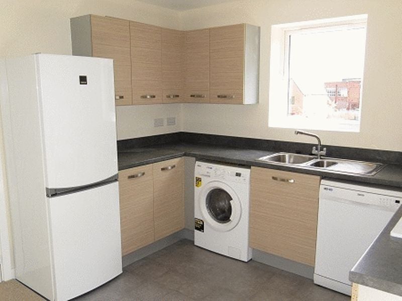 Flat Donington Grove in Wolverhampton