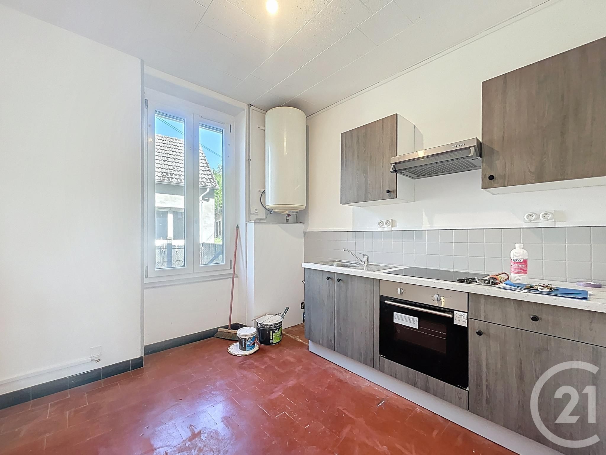Flat Rue Claudius Tury in Varennes-sur-Allier