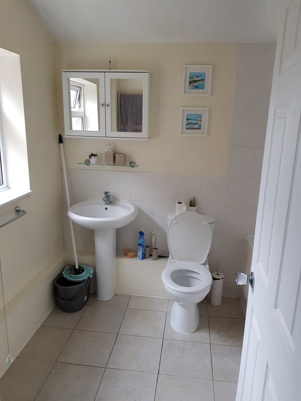 Room Seymour Road in Ipswich