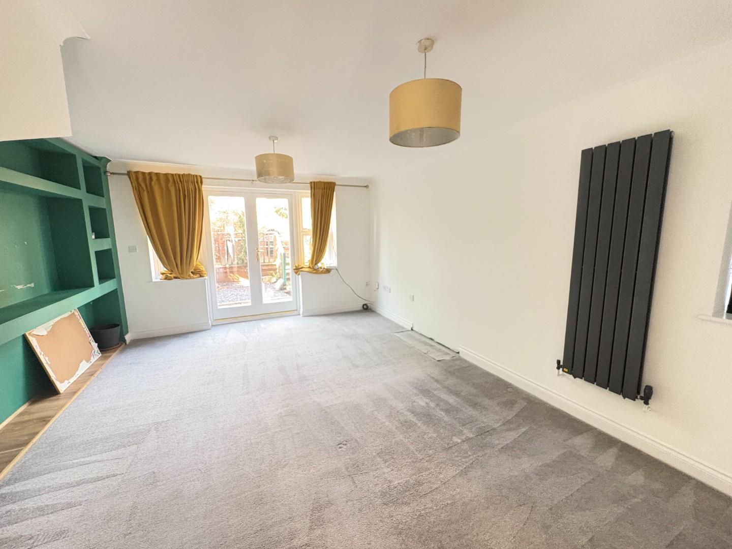 House Hopton Close in Daventry