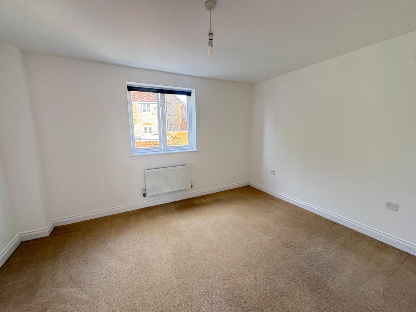 House Hopton Close in Daventry