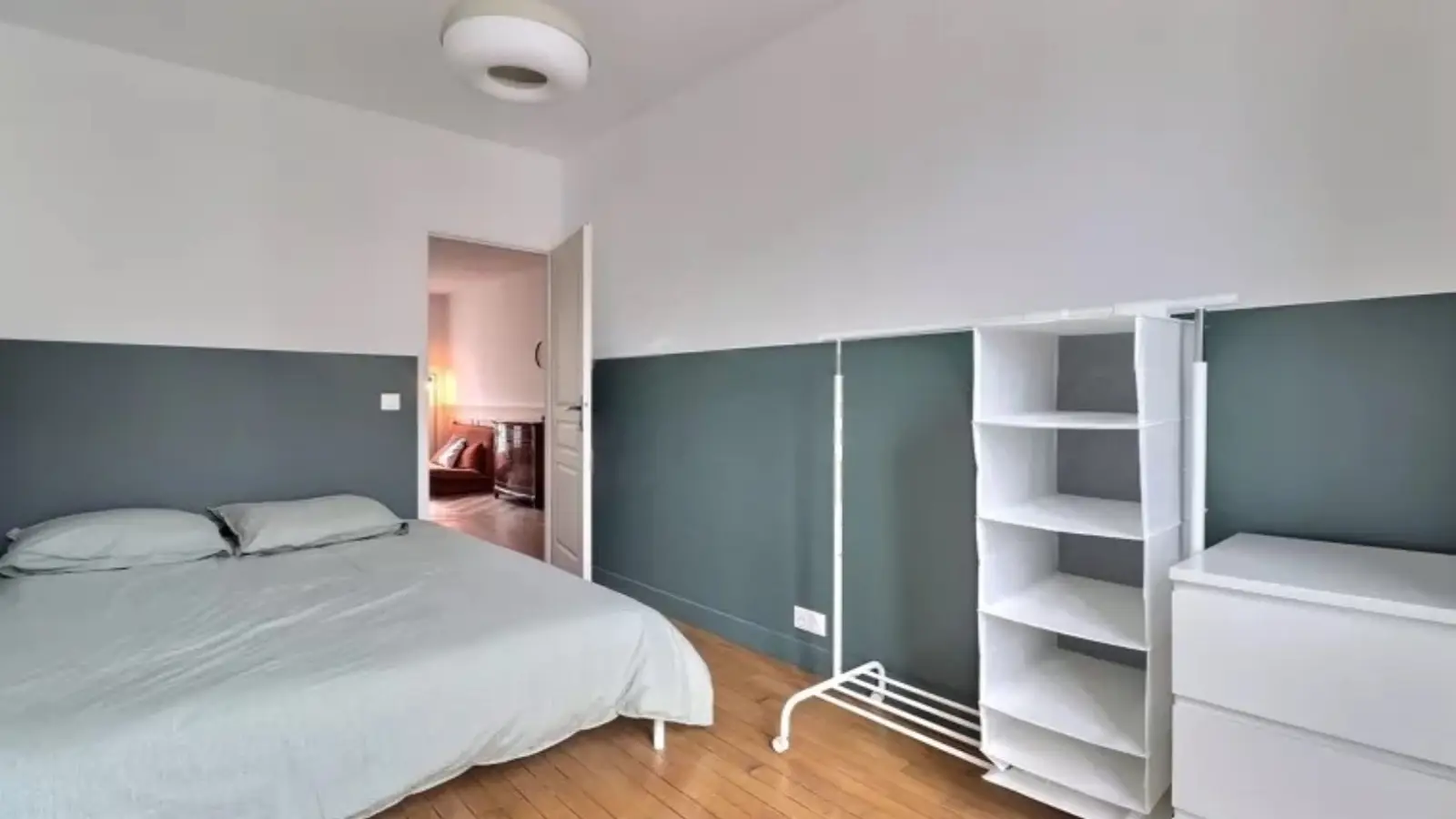 Appartement Rue du Faubourg Saint-Martin à Paris
