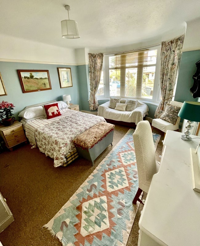 Room Dingle Road in Bournemouth