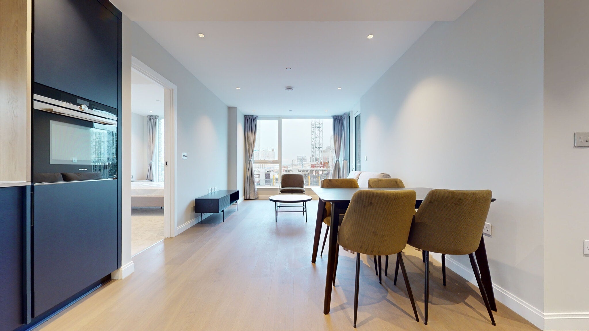 Flat Kennington Lane in Greater London