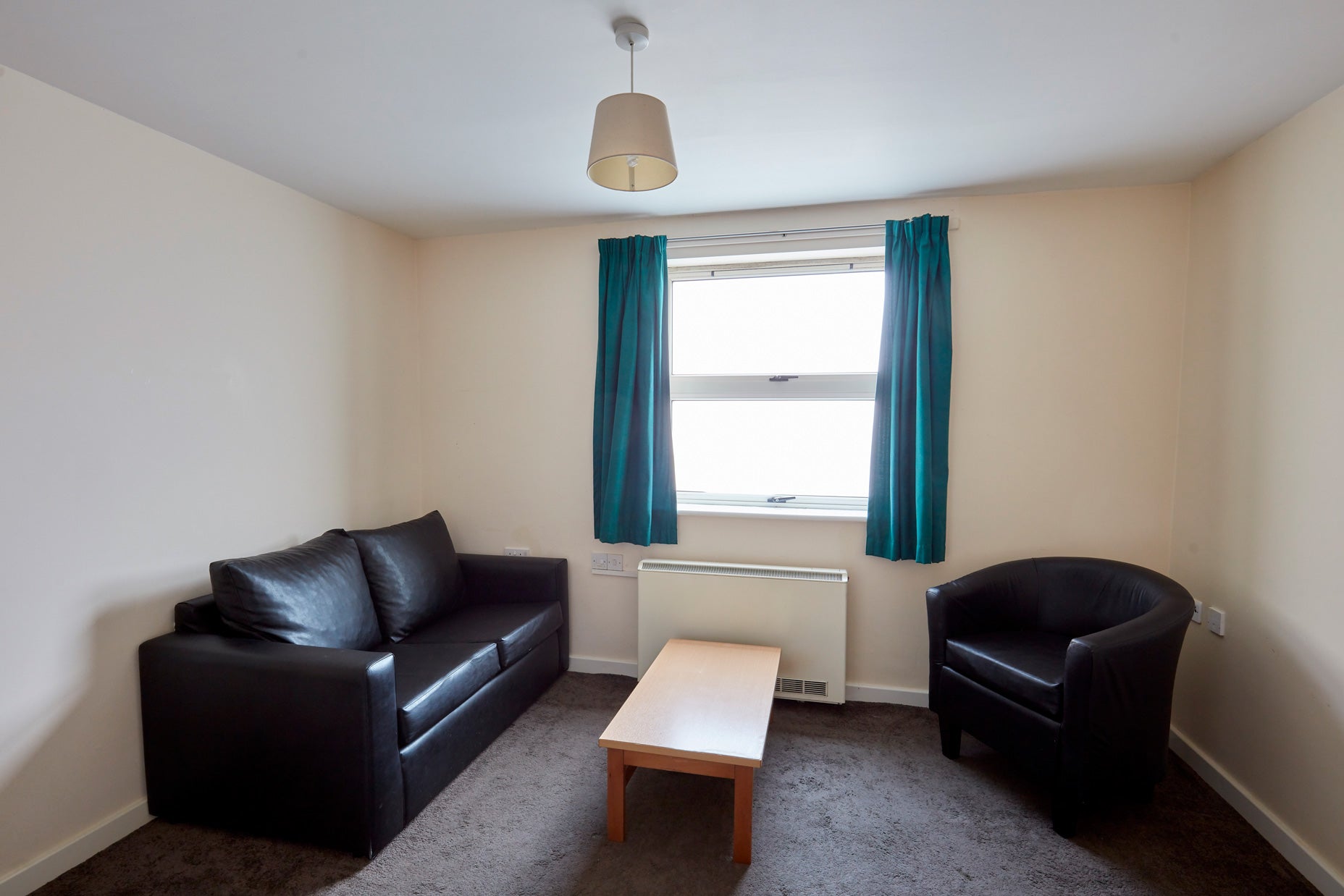 Flat Myrtle Street in Liverpool