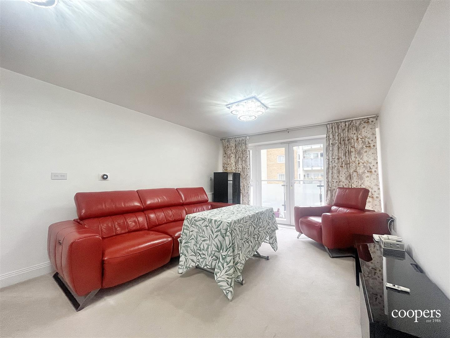 Flat Hinds Court in Darwen