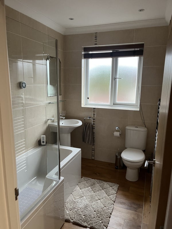 Room Ringwood Road in Ferndown