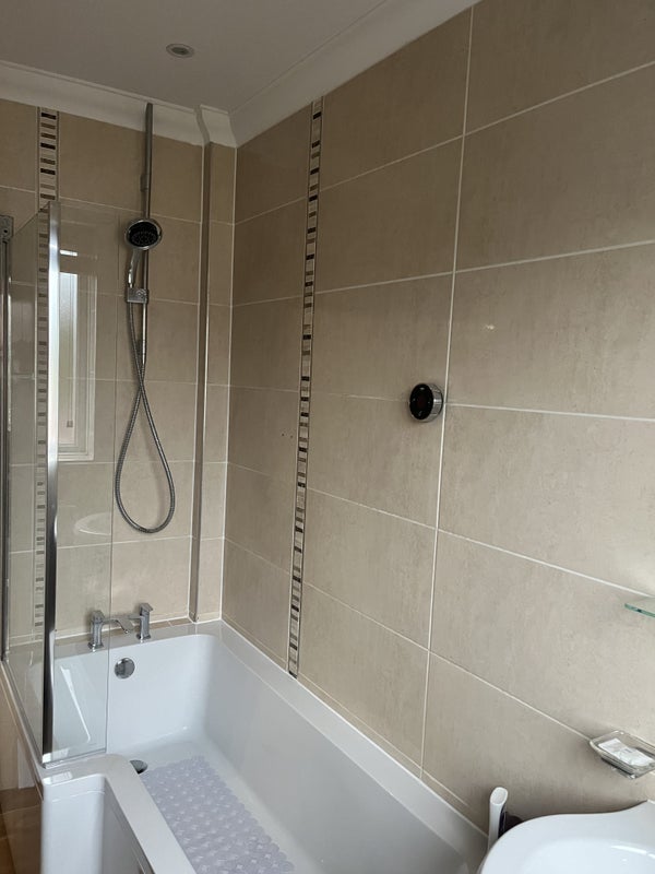 Room Ringwood Road in Ferndown