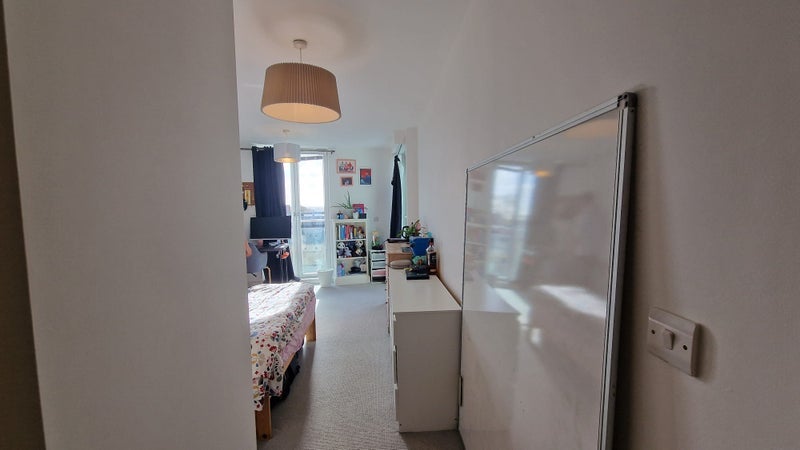 Room Boyces Avenue in Bristol