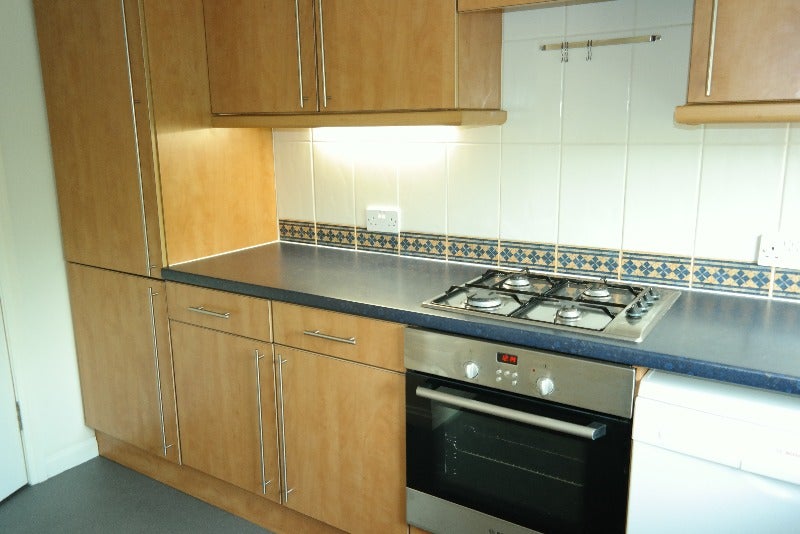 Flat Hayburn Place in Glasgow
