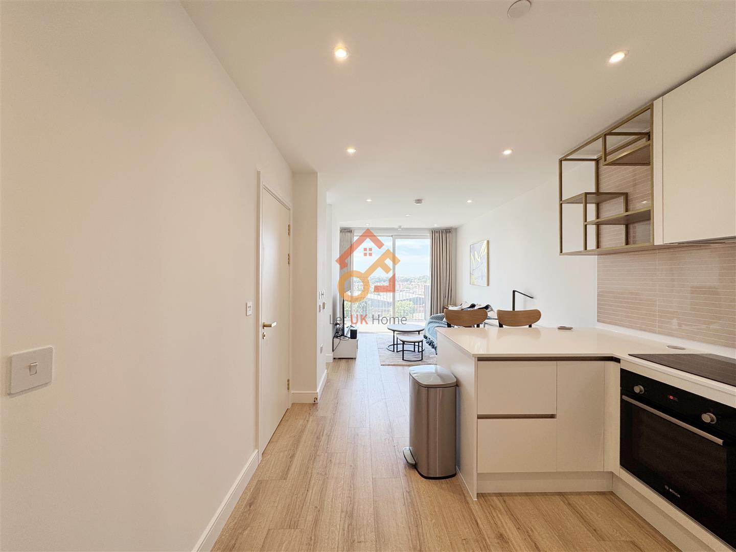 Flat Abbeydale Road in Greater London