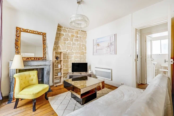 Appartement Rue du Cardinal Lemoine à Paris