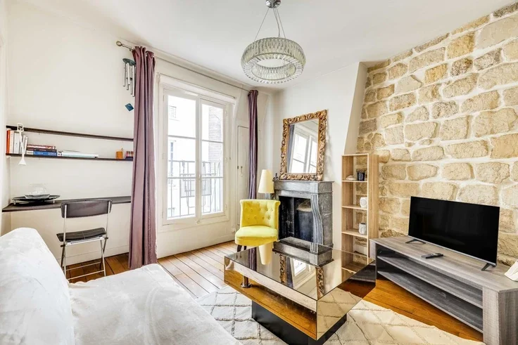 Appartement Rue du Cardinal Lemoine à Paris