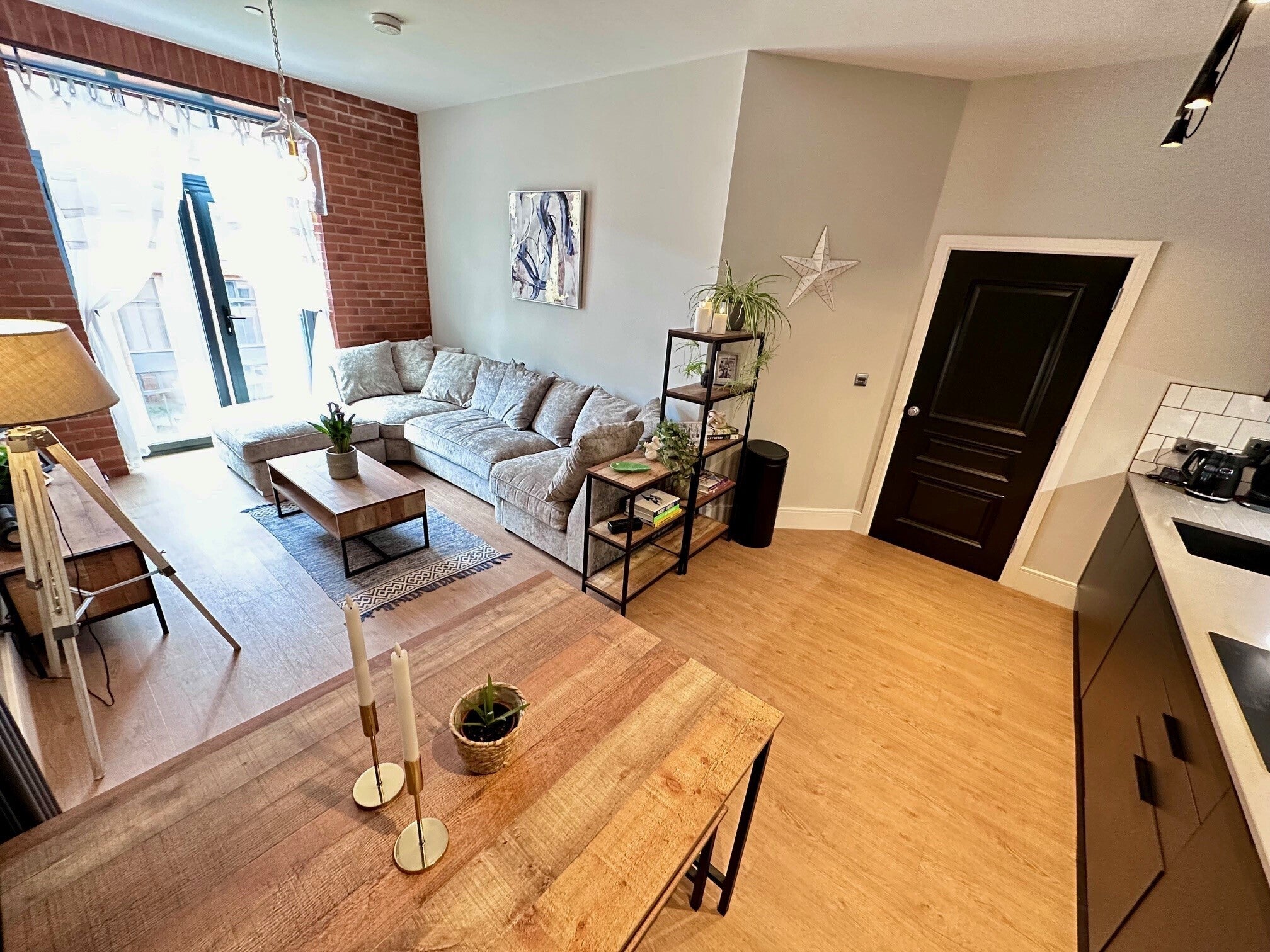 Flat Morley Street in Charnwood