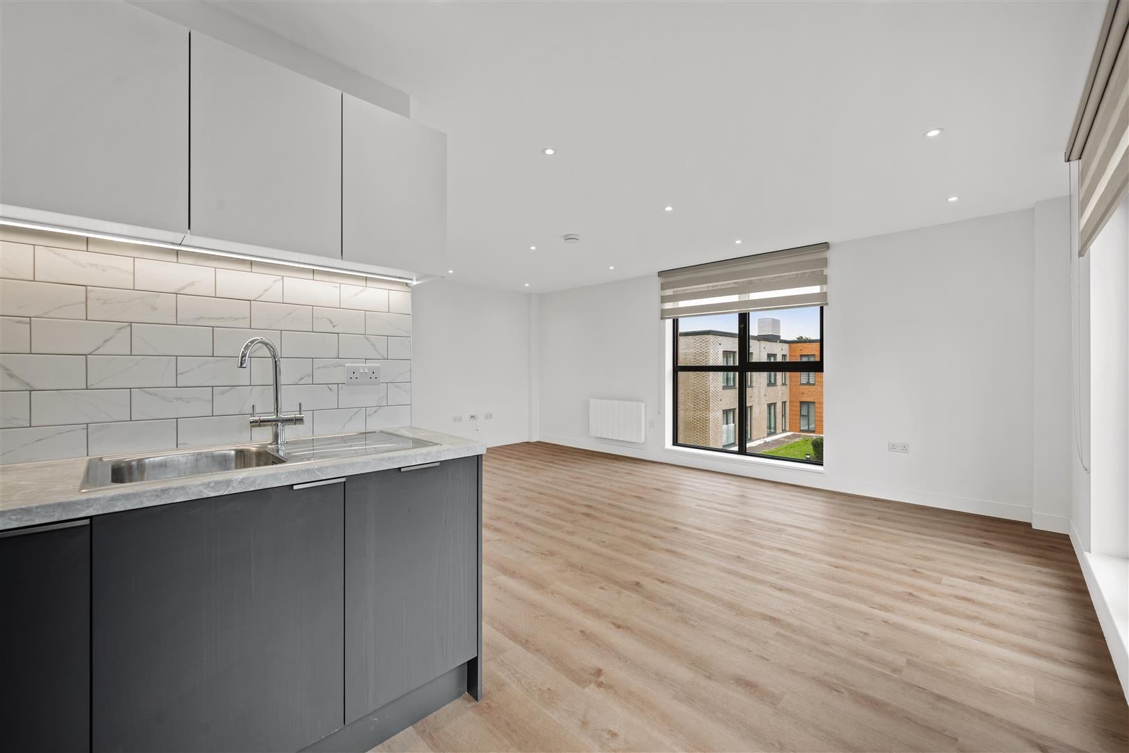 Flat Cherry Orchard East in Swindon
