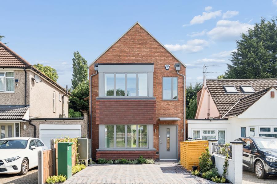 House Sylvia Avenue in London