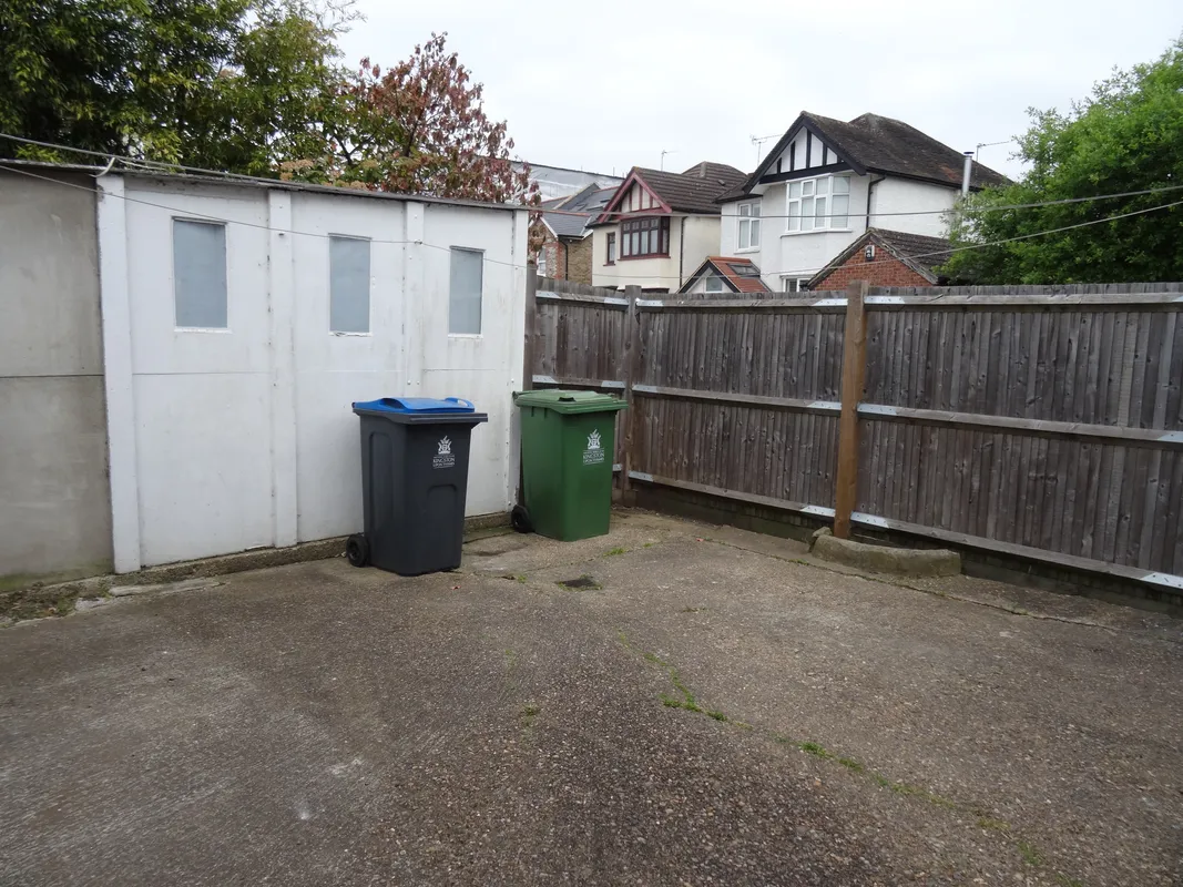 House Villiers Road in Greater London