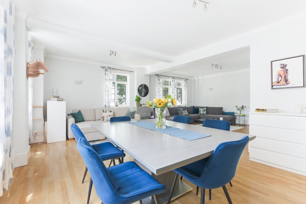Flat Logan Place in Greater London