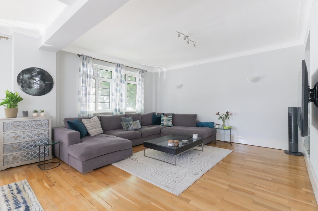 Flat Logan Place in Greater London