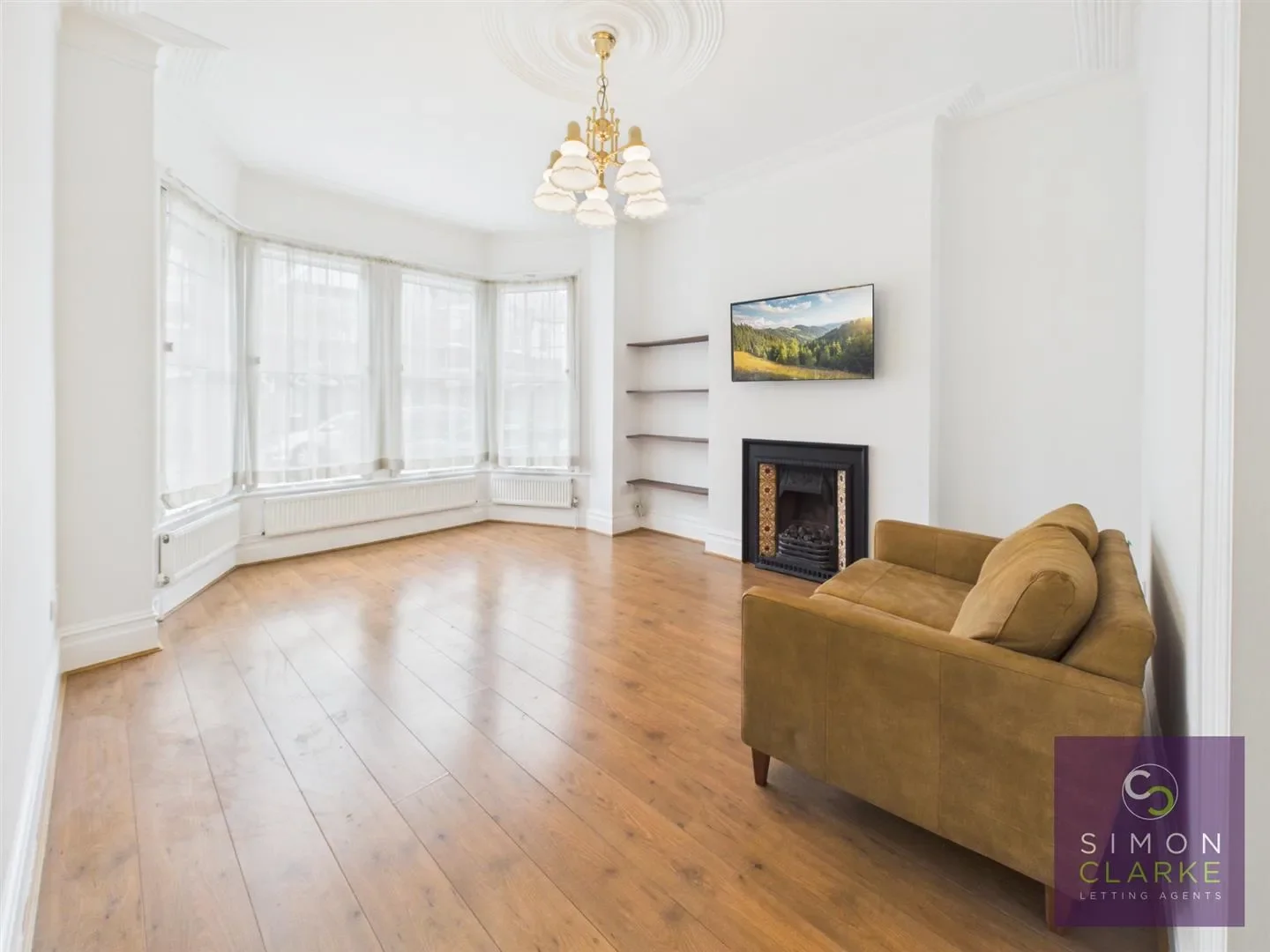 Flat Princes Avenue in Greater London
