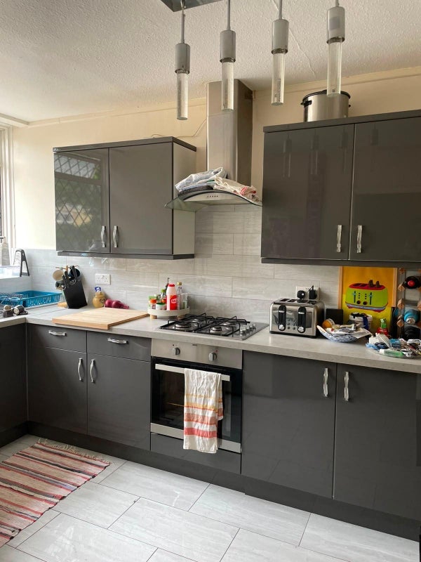 Room Kirton Gardens in Greater London