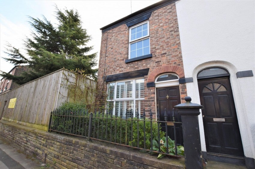 House Prestbury Road in Macclesfield
