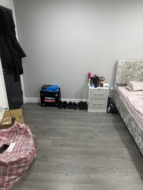 Room Tiverton Road in Birmingham