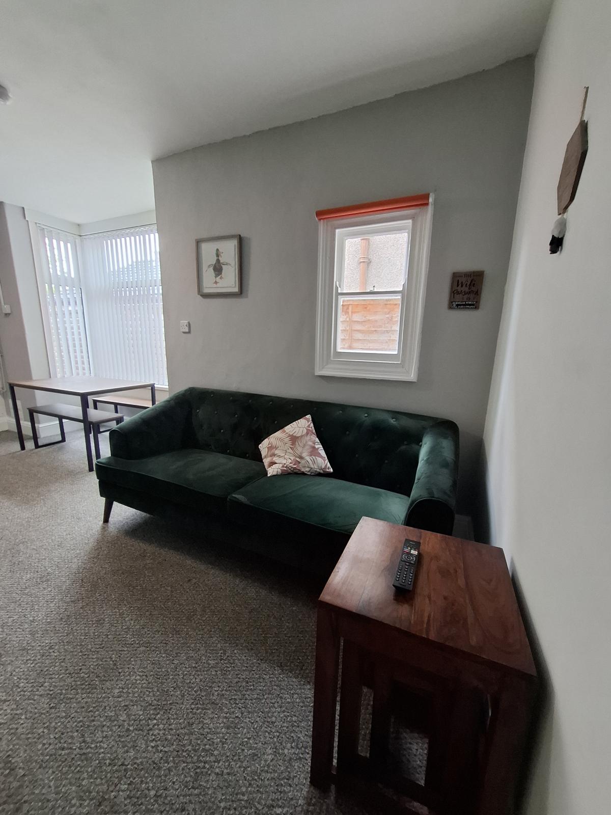 Room Legsby Avenue in Grimsby
