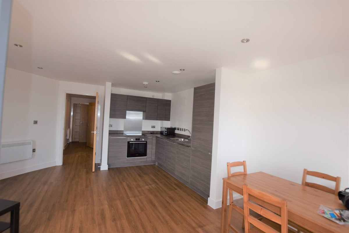Flat Ballantyne Drive in Colchester