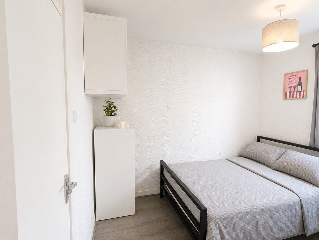 Room Gough Walk in Greater London