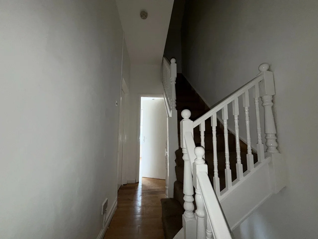 House Elm Grove in Greater London