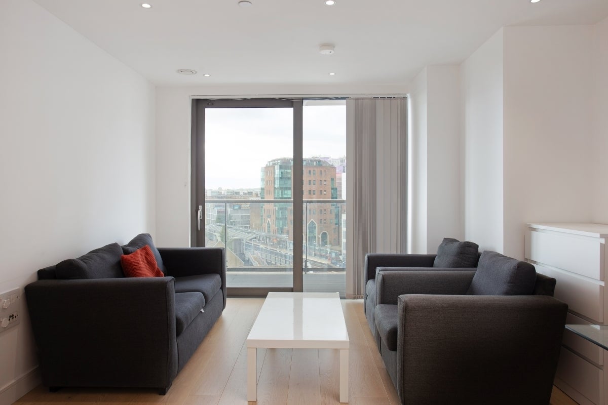 Flat Limeharbour in Greater London