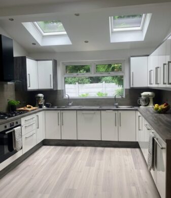 Flat Birchfields Avenue in Manchester