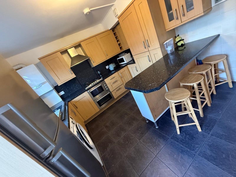 Room Leywick Street in Greater London