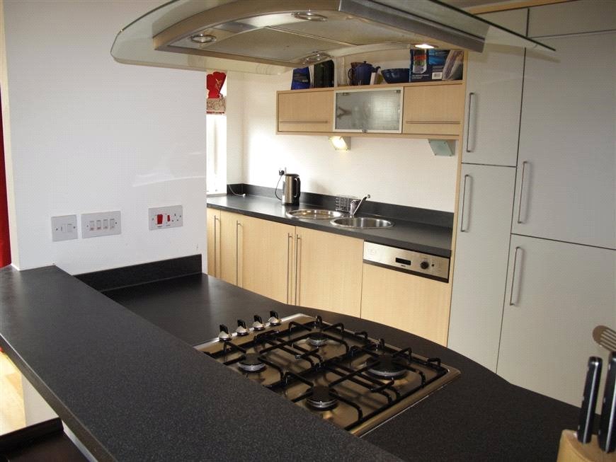 Flat East Pilton Farm Crescent in City of Edinburgh