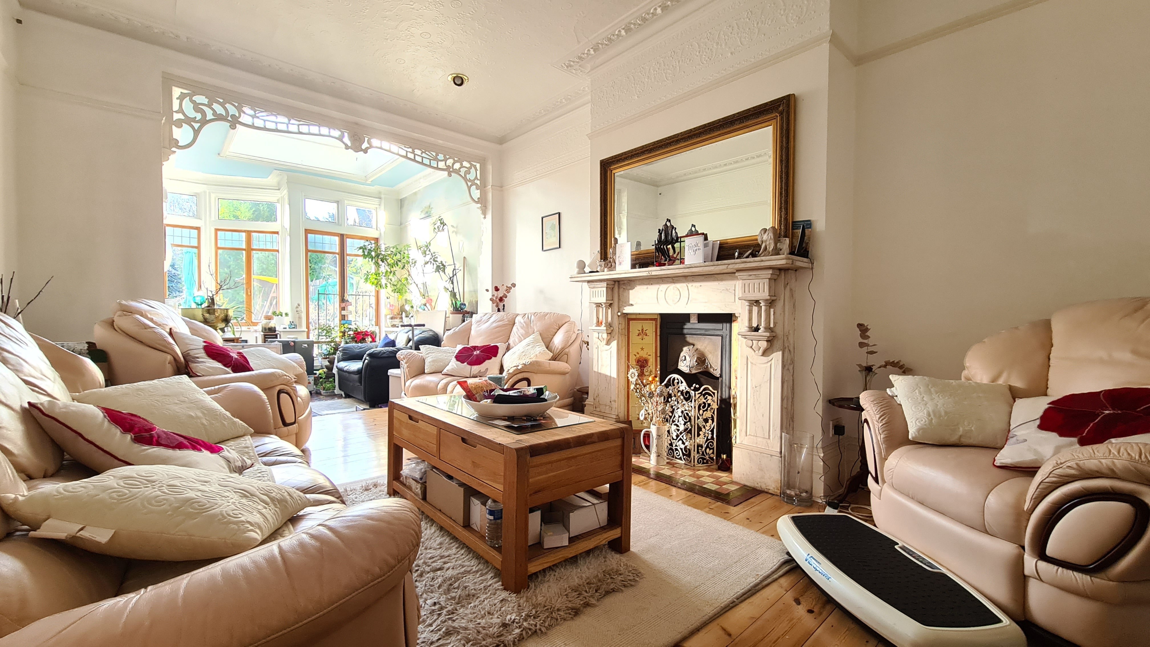 Room Penerley Road in Greater London