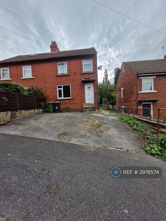 House North Rise in Kirklees