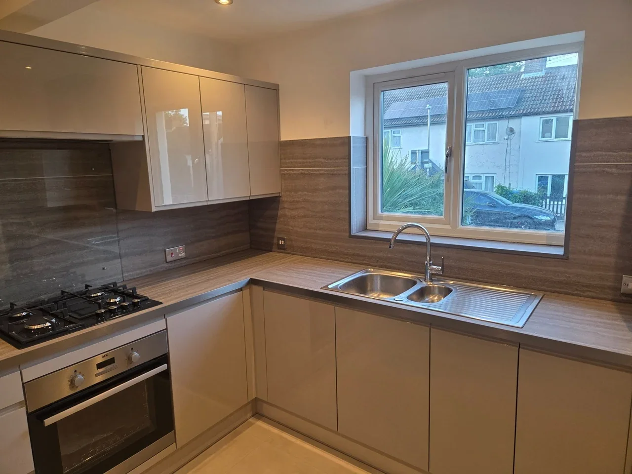 House Wendover Street in High Wycombe
