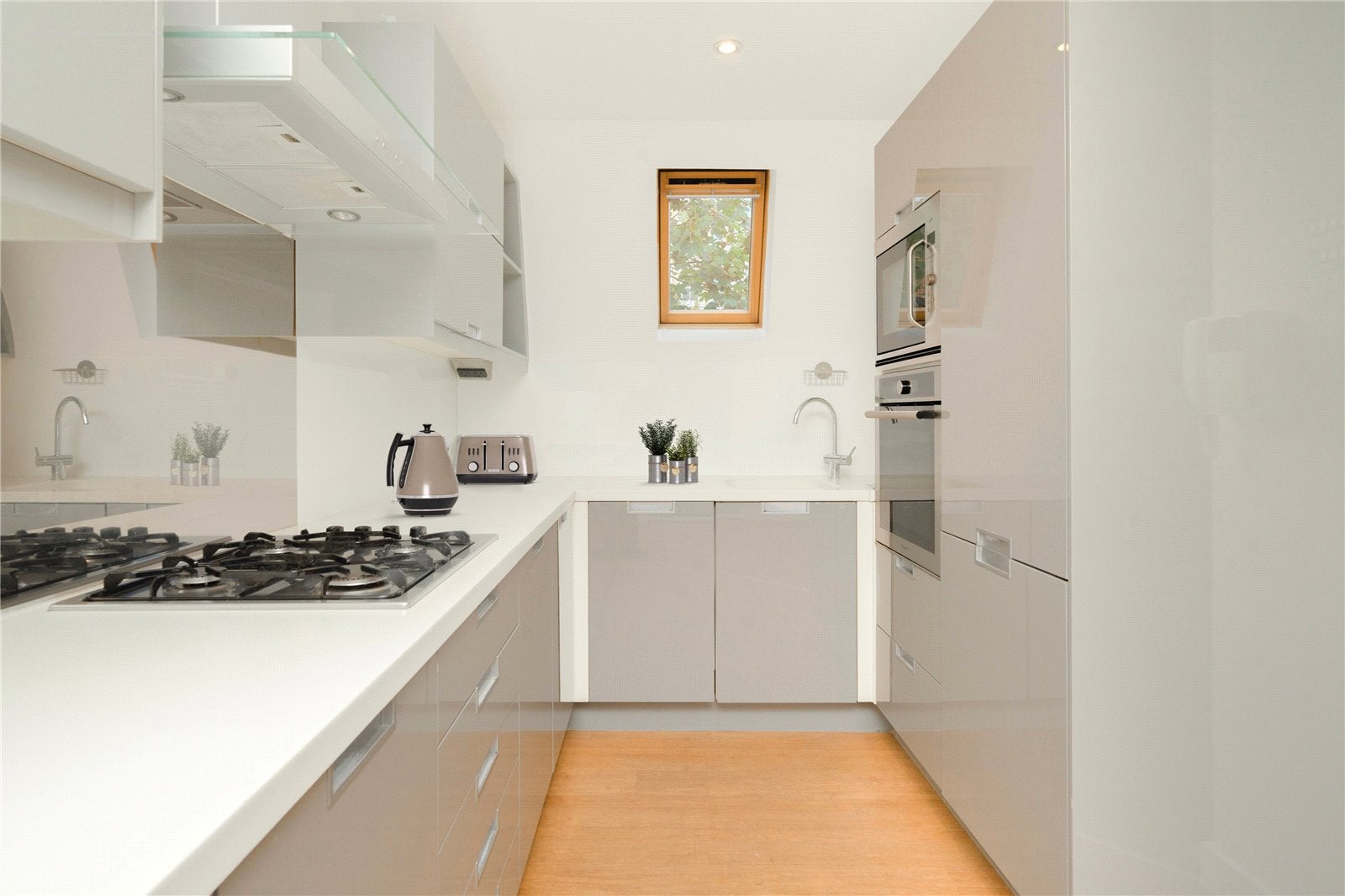 House Dunworth Mews in Greater London