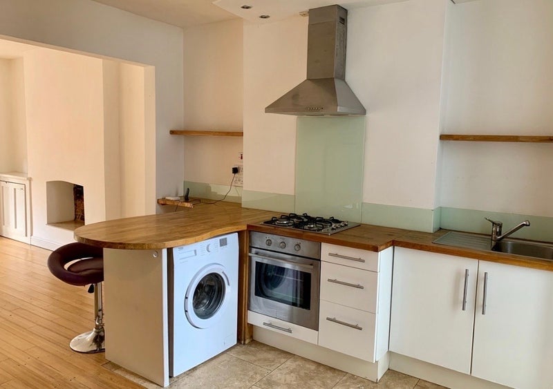 Flat Carlisle Street in Cardiff