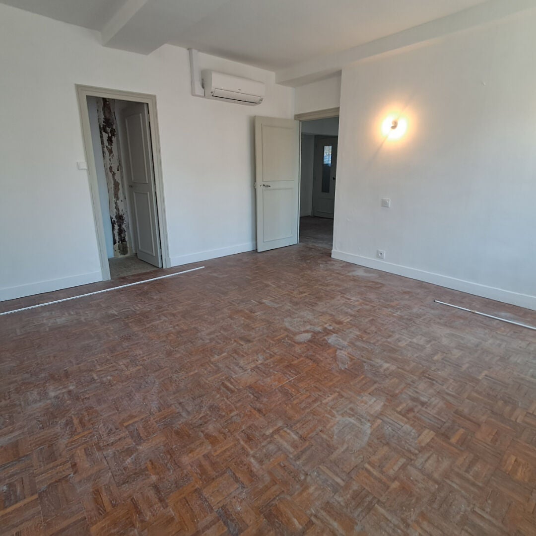 House Rue Demersay in Bellegarde