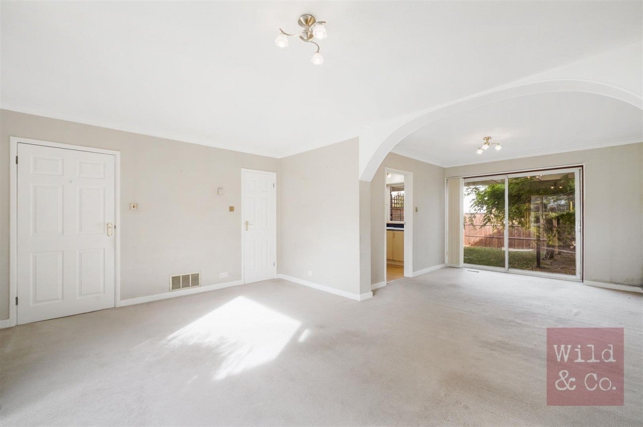 House The Grove in Greater London
