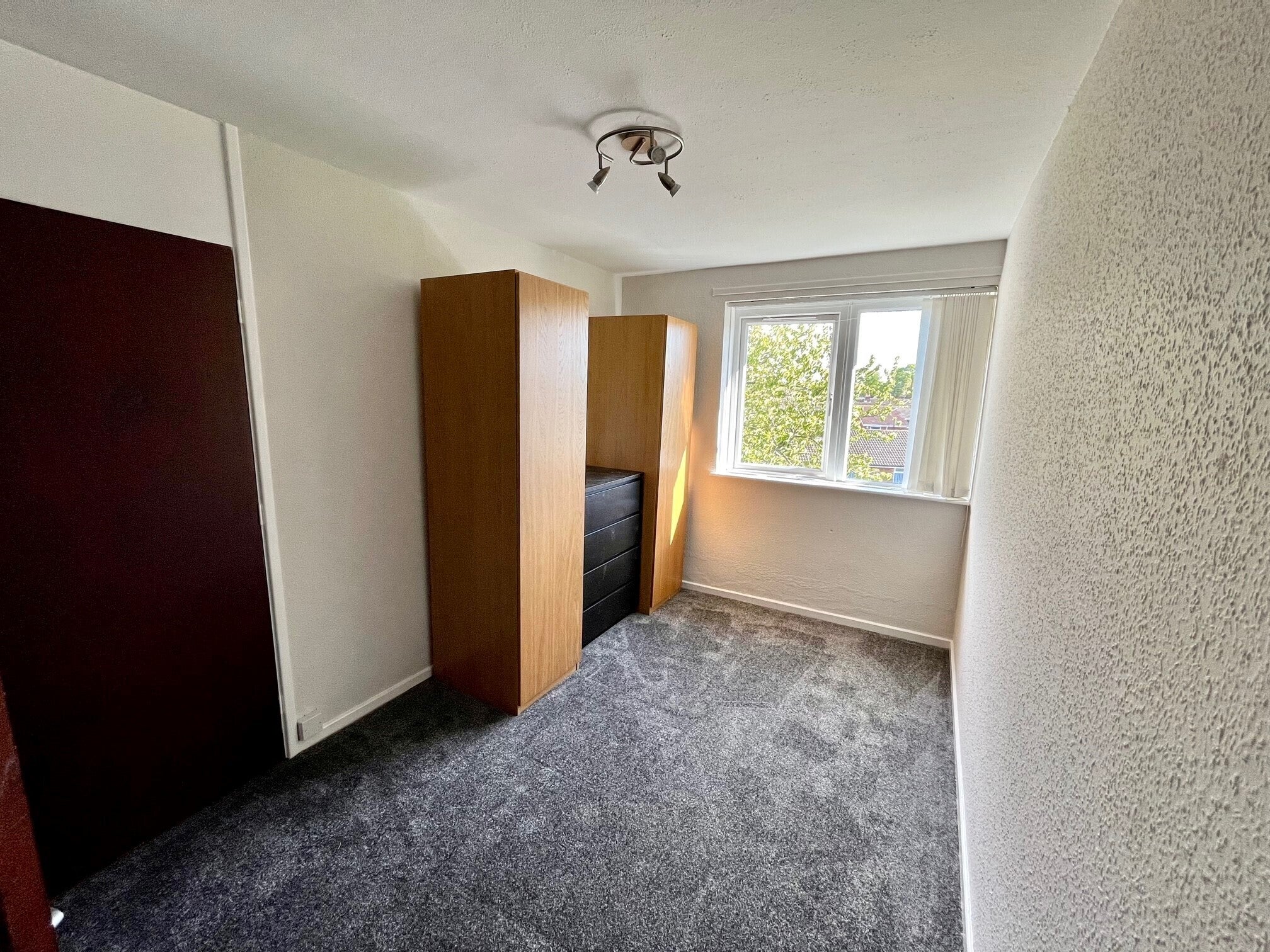 Flat Ingram Avenue in Newcastle upon Tyne