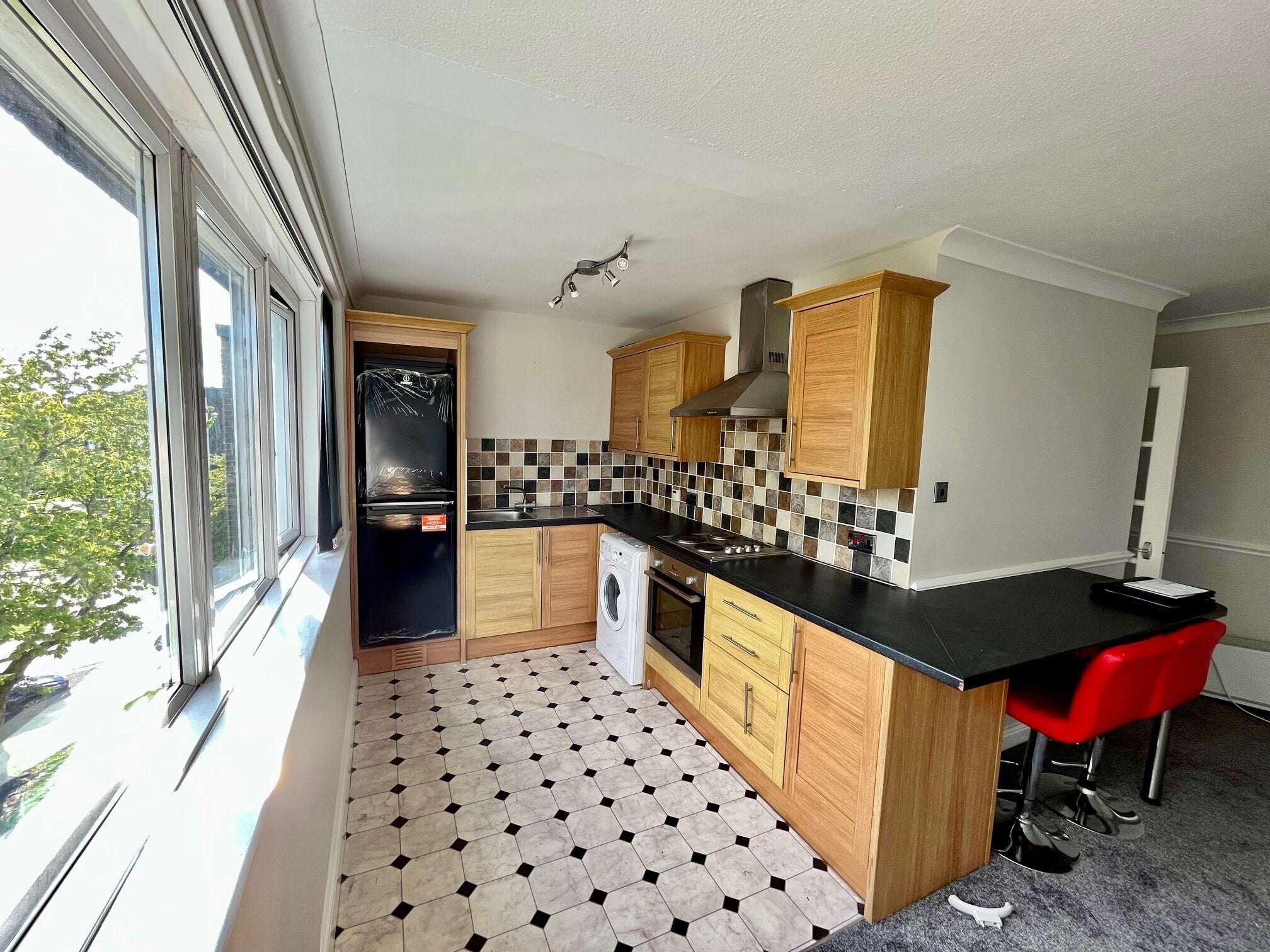 Flat Ingram Avenue in Newcastle upon Tyne