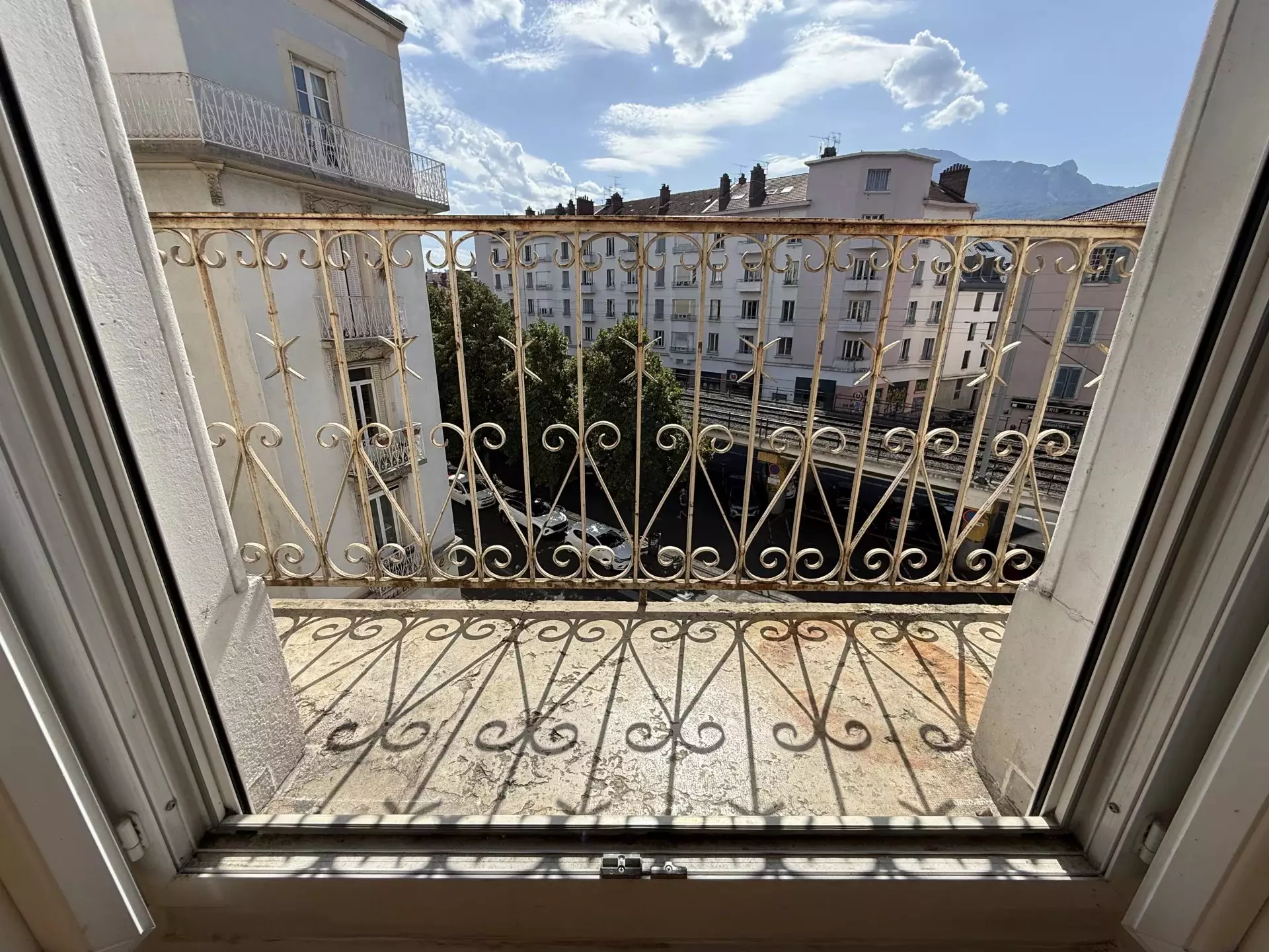 Flat Rue Charles Testoud in Grenoble