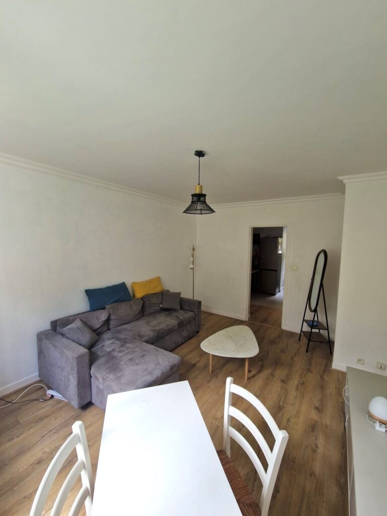 Flat Avenue des Mazades in Toulouse