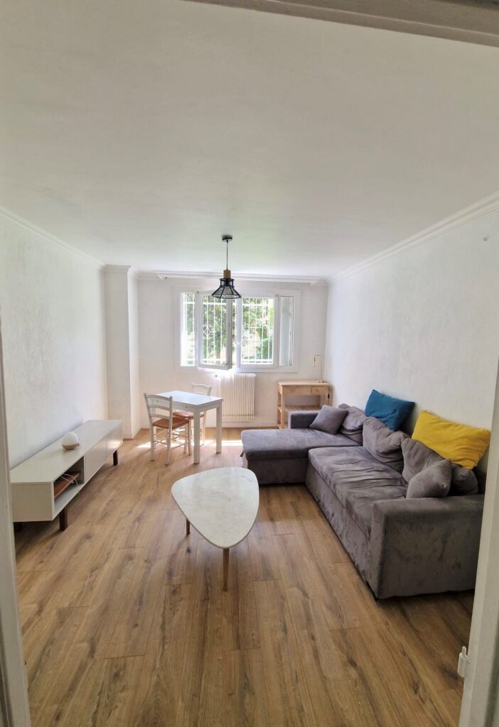Flat Avenue des Mazades in Toulouse