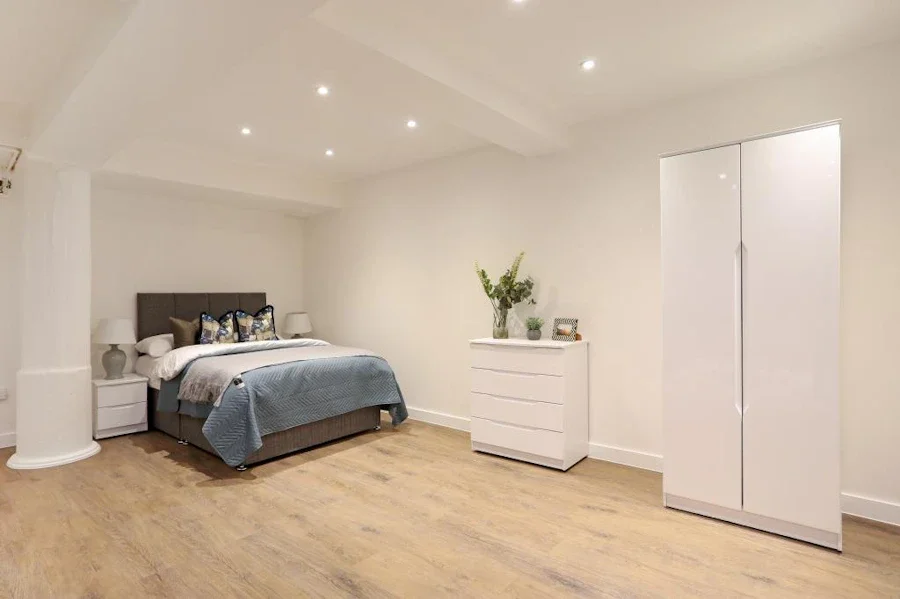 Flat Tyssen Street in London